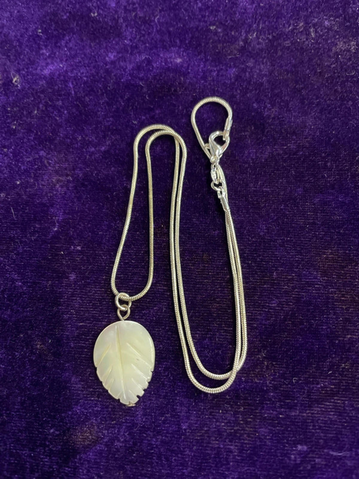 Silver and mother of pearl necklace