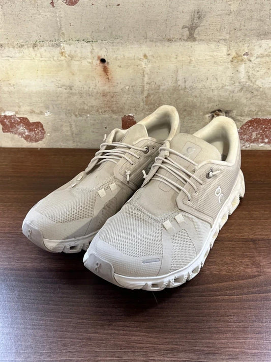 On Cloud | 6 | Beige Running Shoes