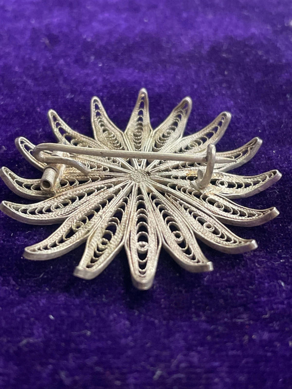Vintage Filigree brooch