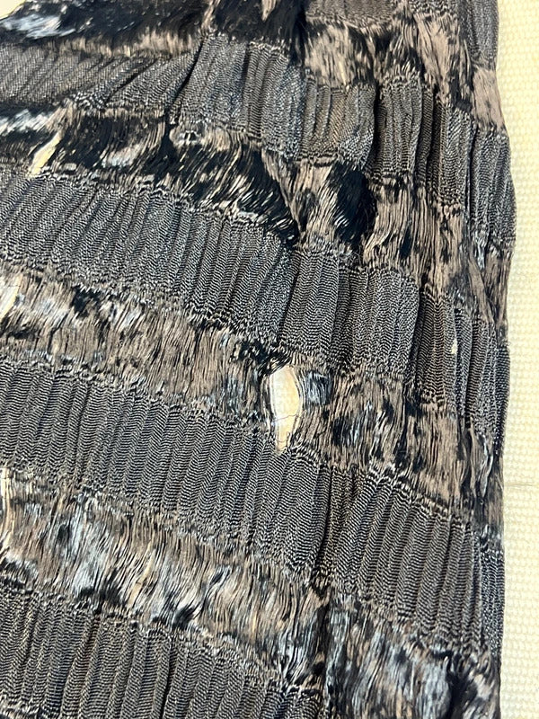 Ladies vintage-style retro scarf | Black textured scarf