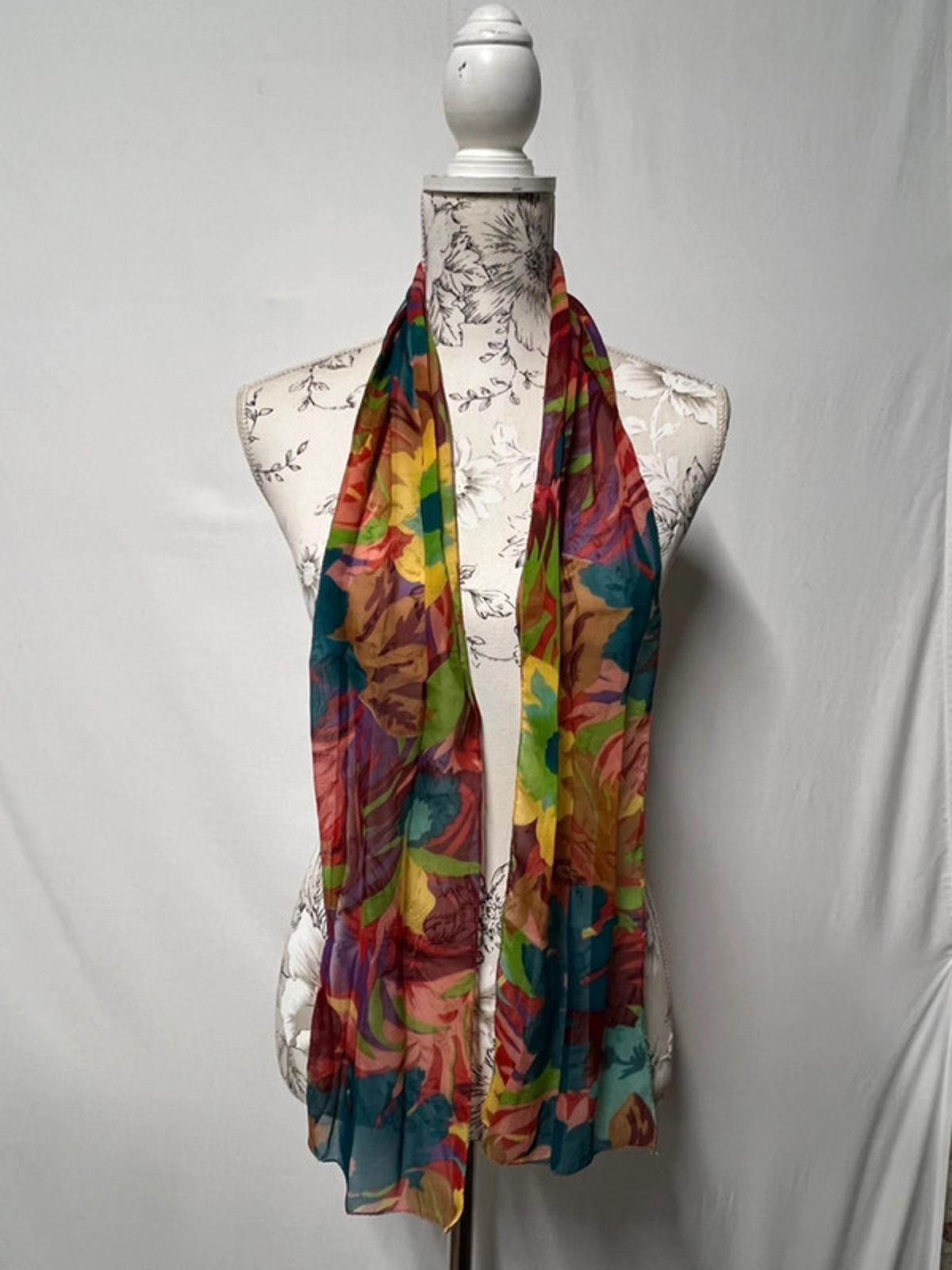 Vintage Colorful Women’s Scarf
