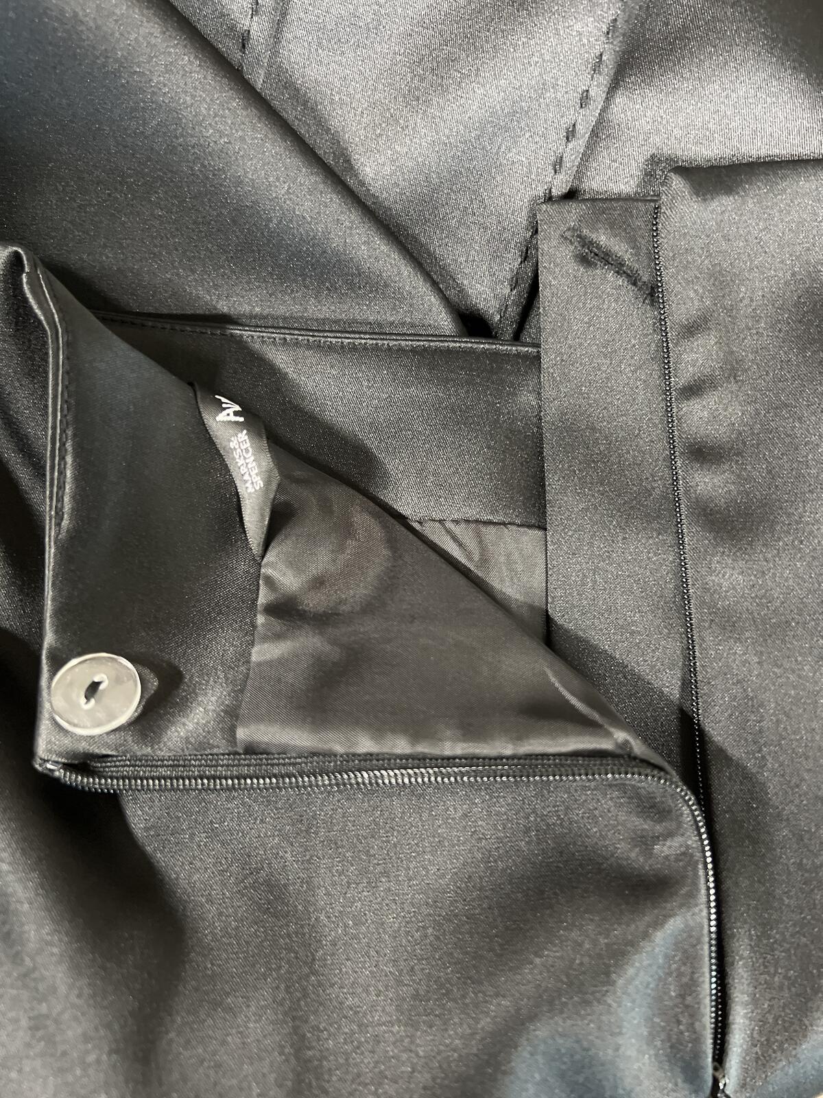 Marks & Spencer Autograph Collection | Size 12 | Black pencil skirt
