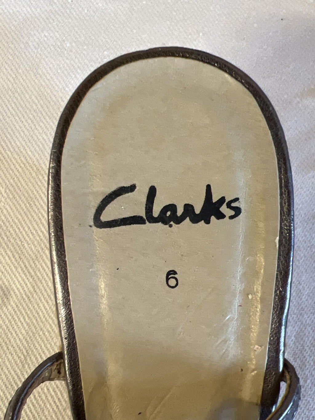 Clarks | 6 | Silver leather sandals with hessian heel