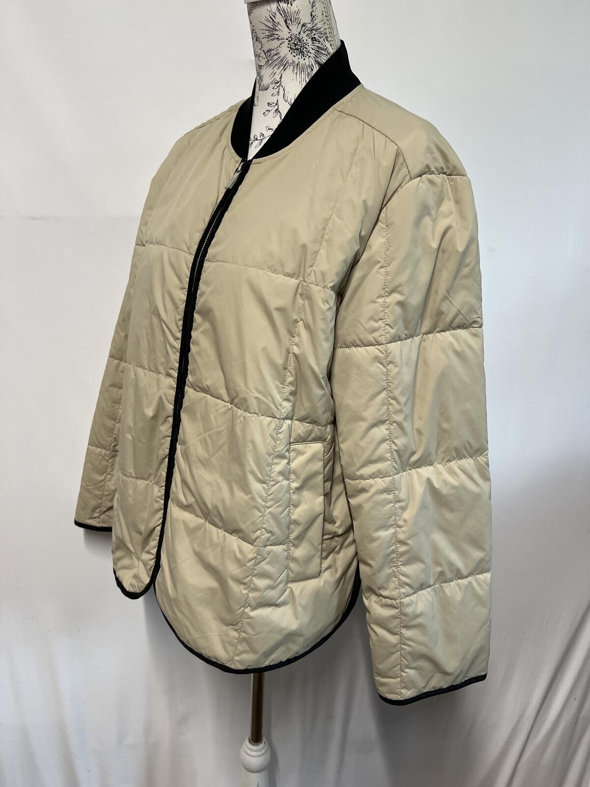Jigsaw | 14 | Cream/Beige puffer jacket/coat