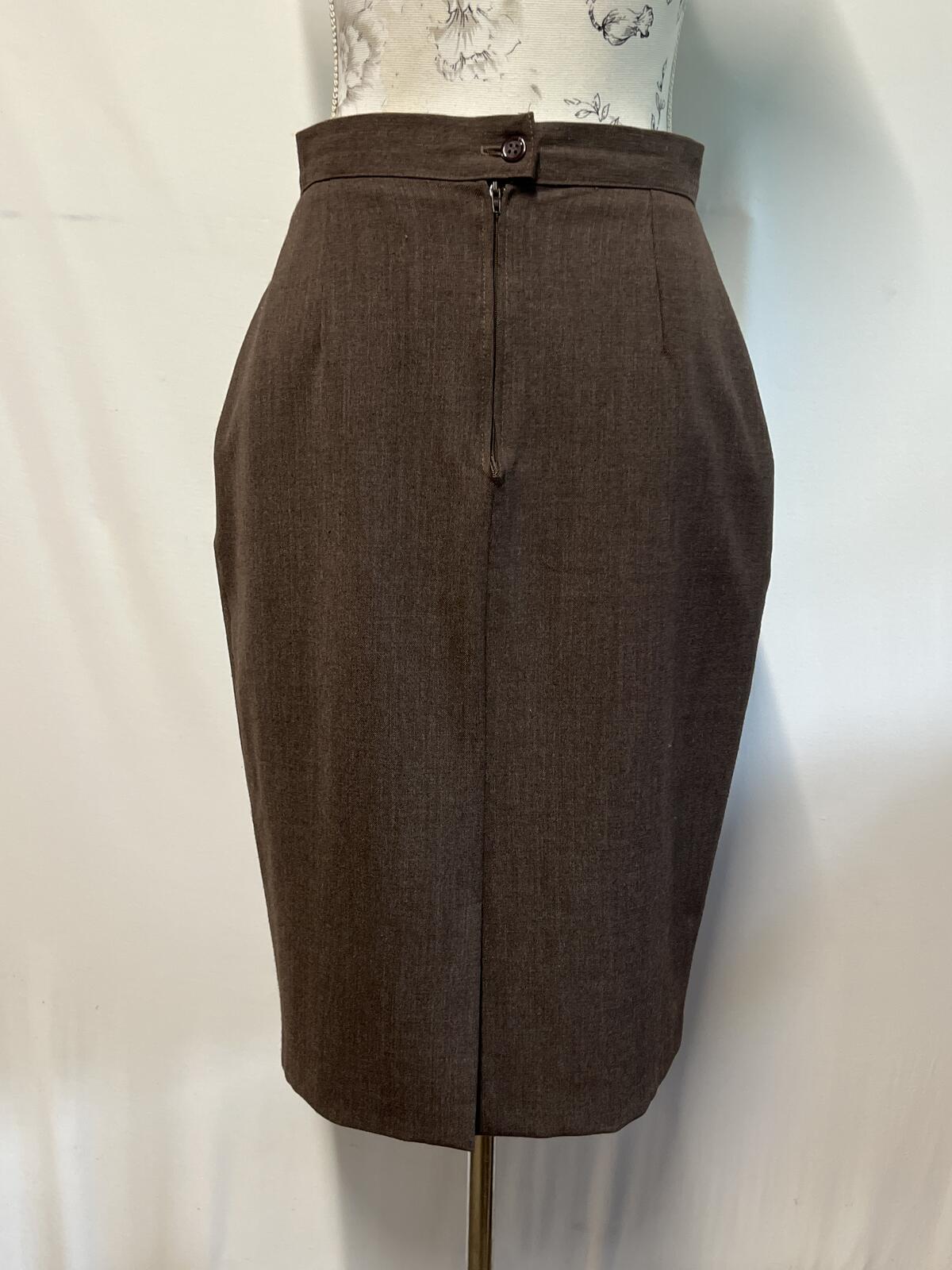 Vintage Les Impeccables | Size 38 EU | 10 UK | Brown pencil skirt | Wool/Polyester | New never worn