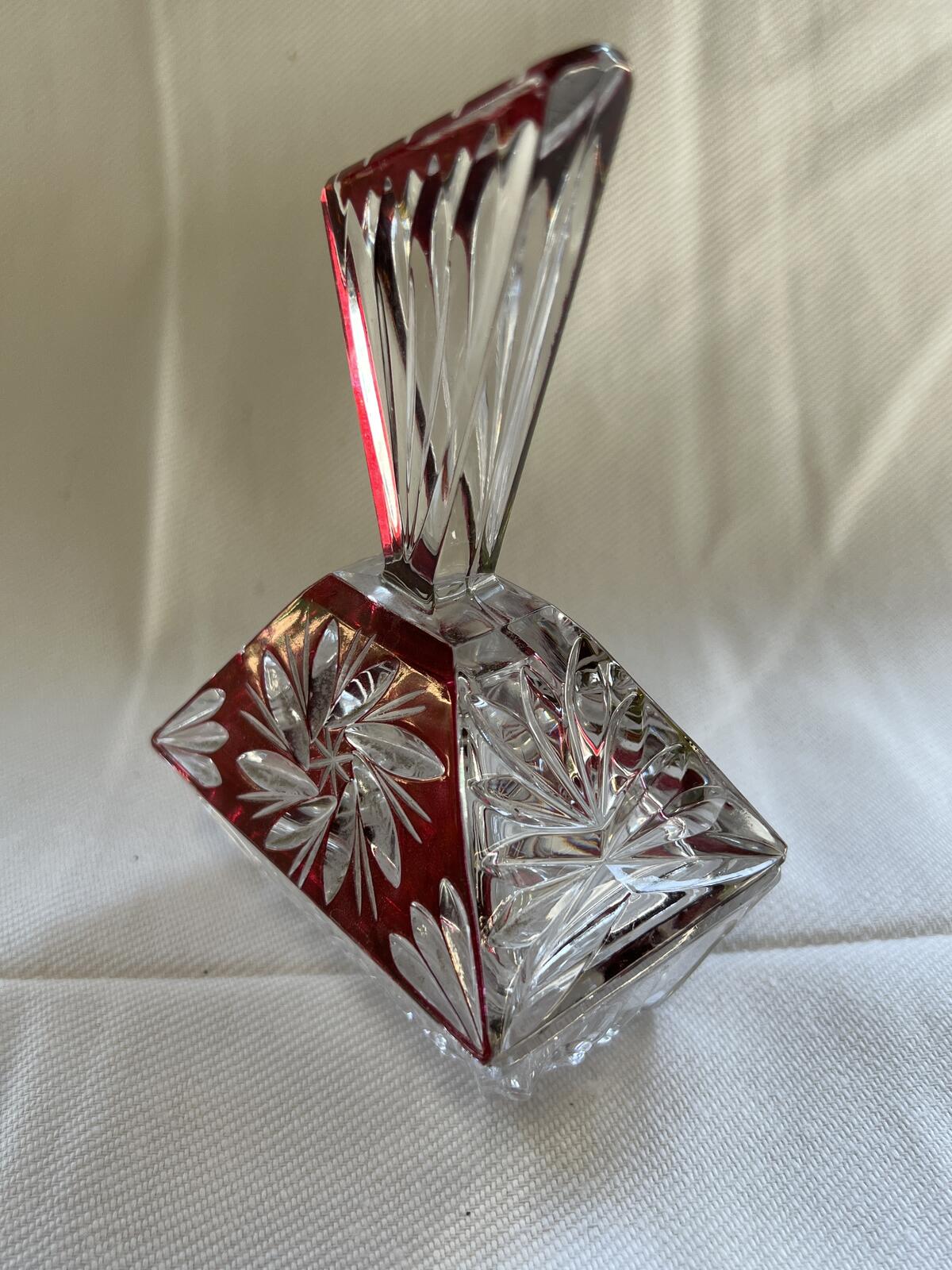 Vintage vanity set featuring cut-to-clear crystal perfume bottles