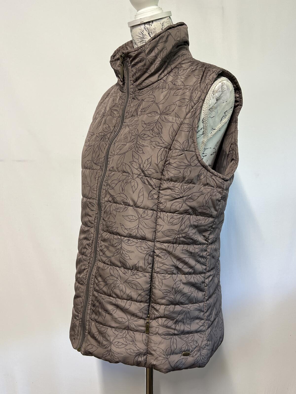 TIGI | Size 10/12 | ‘Cinnamon Latte’ Gilet | Polyester