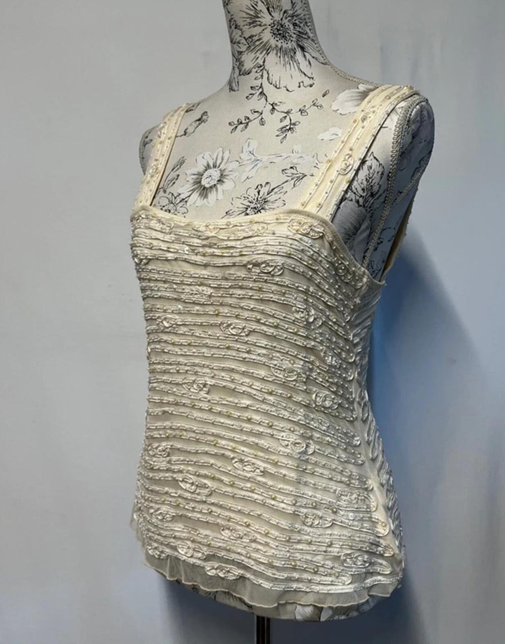 Phase Eight  | Size 14| Y2K Vintage Embroidered cream vest top
